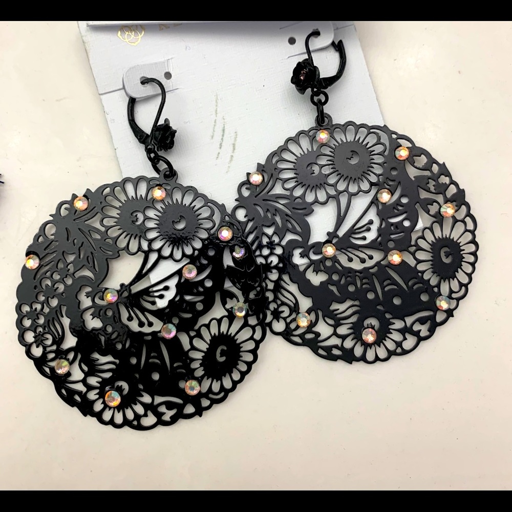 Betsy Johnson black laxer cut earrings